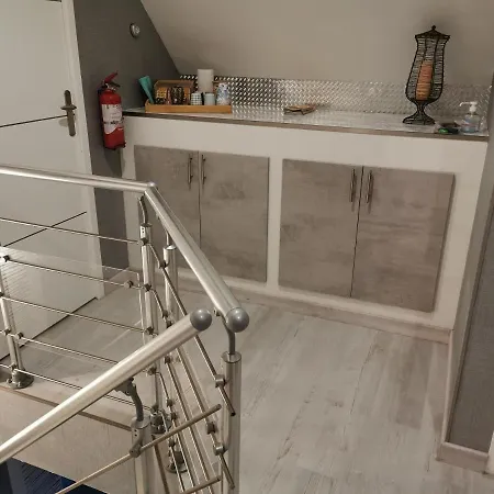 Bienvenue Chez Moi A *